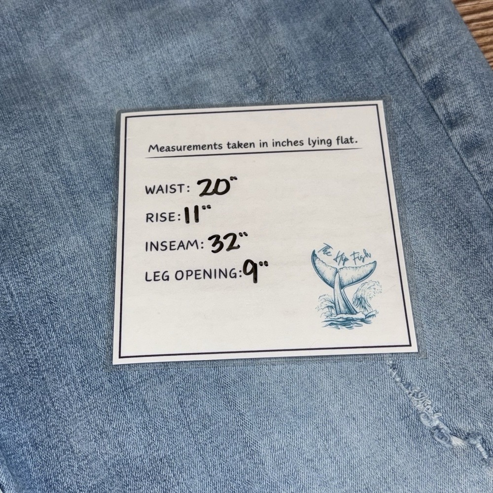 BKE Jeans Mens 40x32 Tyler Straight Demin Light Wash Buckle Western Distressed - Picture 4 of 7